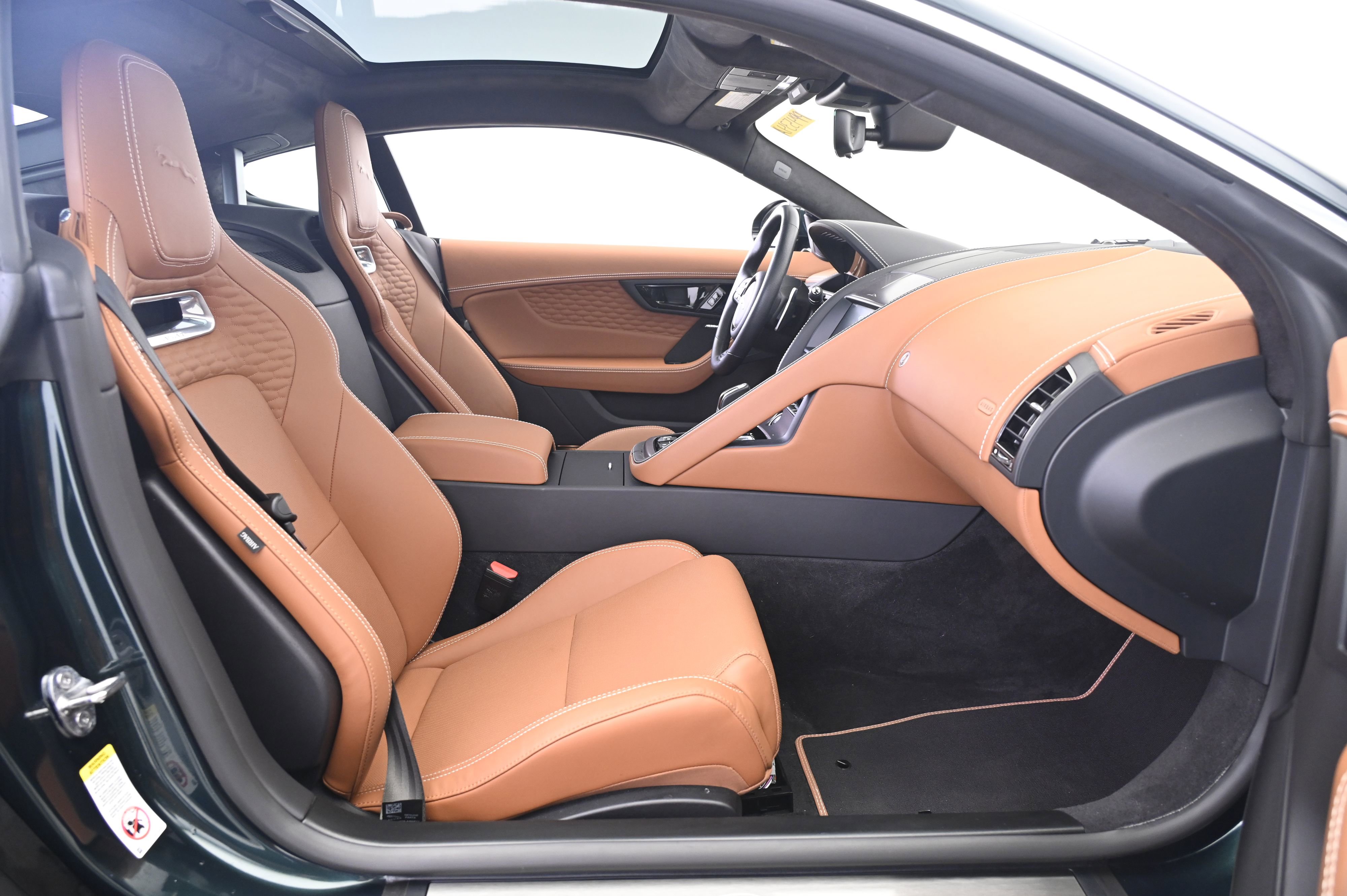 Used 2024 Jaguar F-TYPE R AWD/4WD image 19