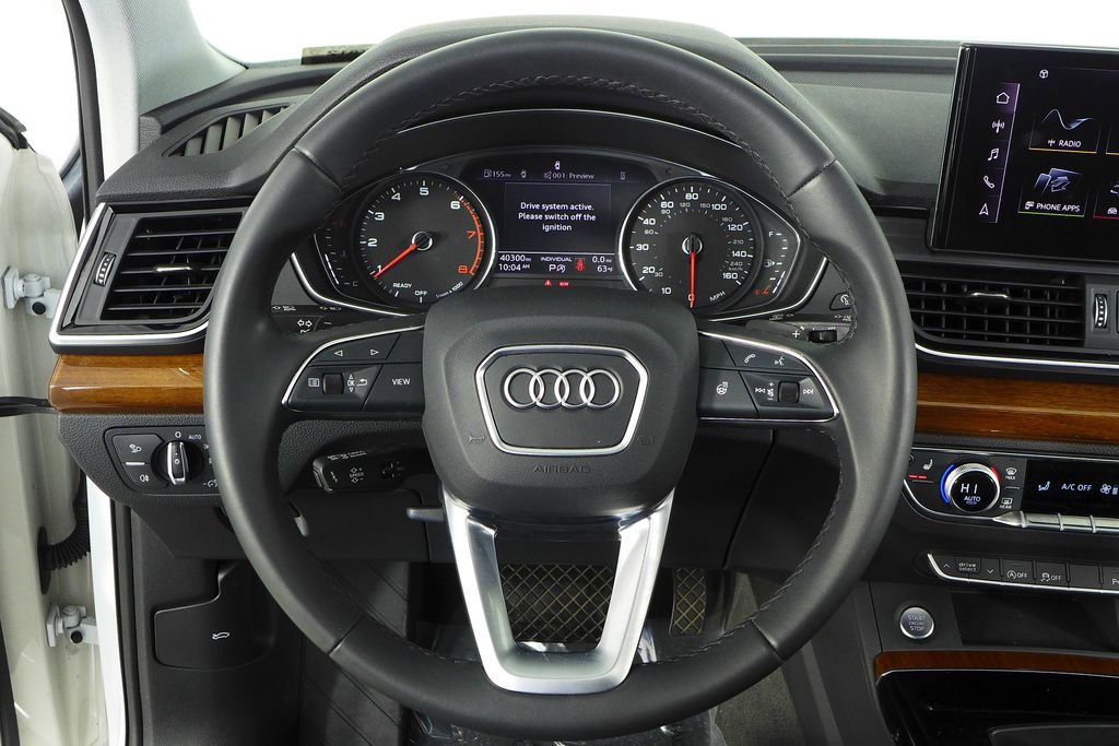 Used 2023 Audi Q5 2.0T Premium w/ Convenience Package image 27