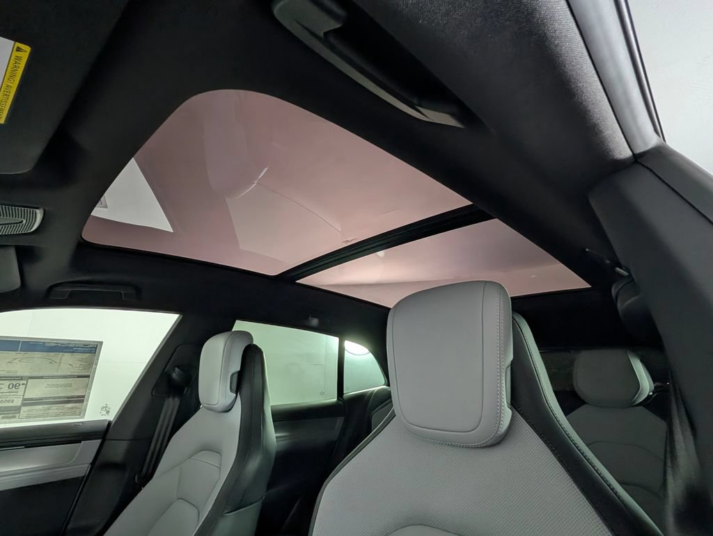 New 2026 Porsche Cayenne Electric AWD/4WD image 32