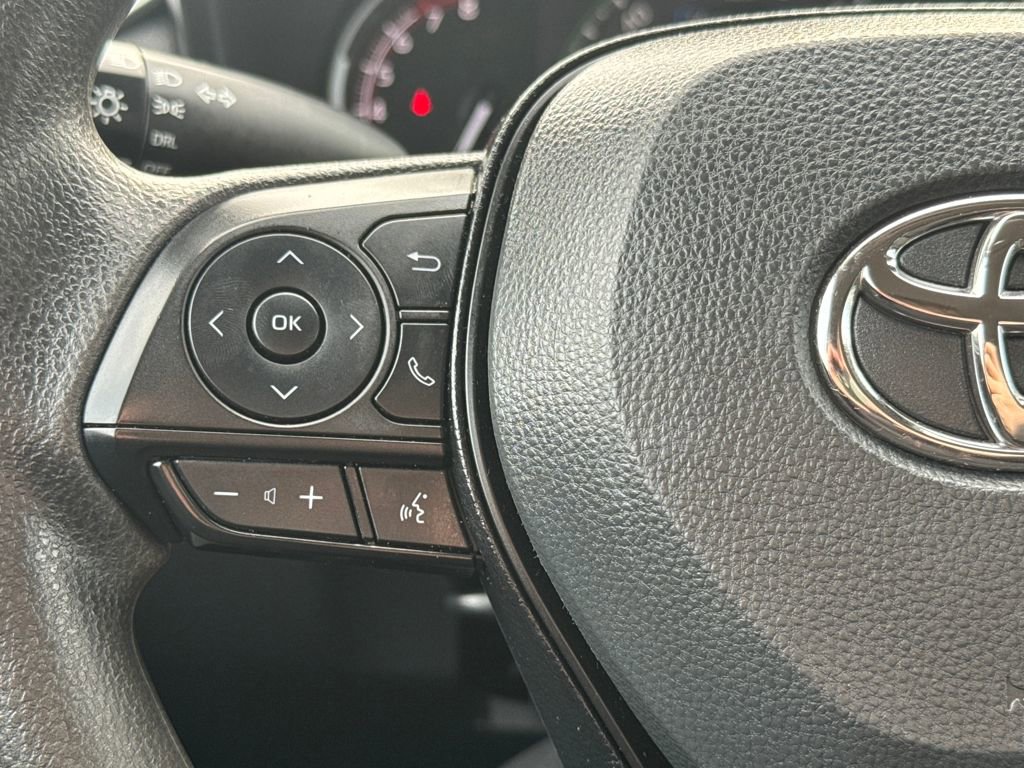 Used 2024 Toyota RAV4 LE image 19