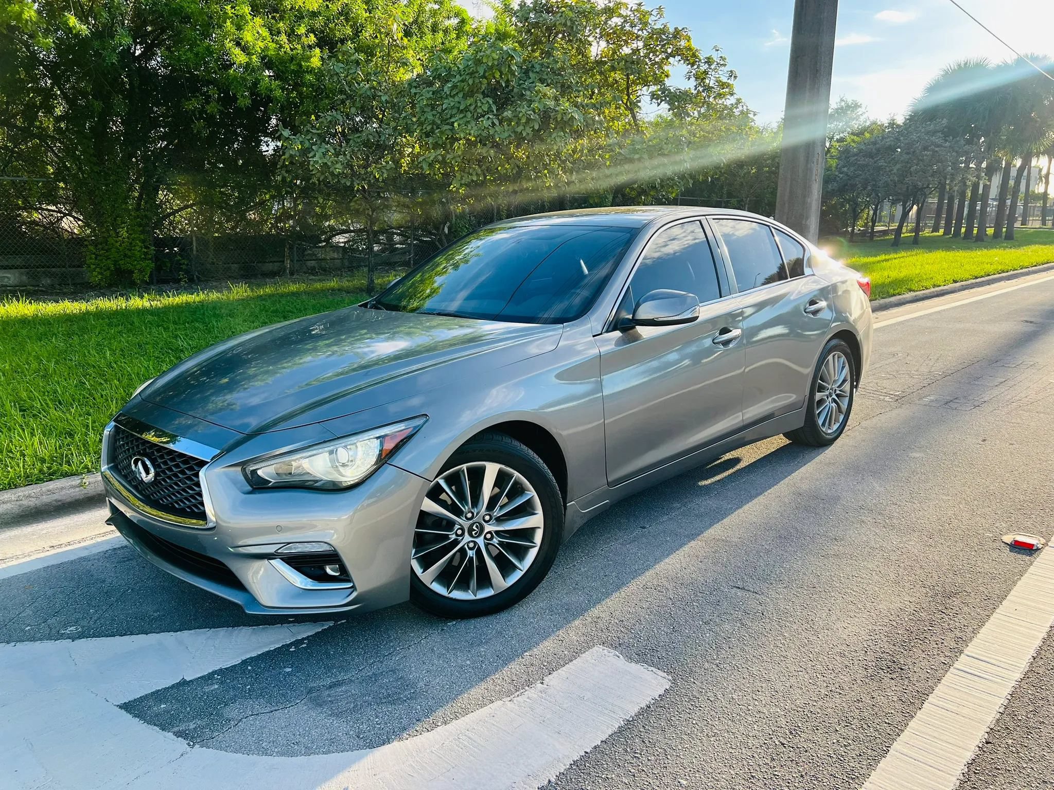 Used 2018 INFINITI Q50 Luxe w/ Essential Package (3.0T Luxe)