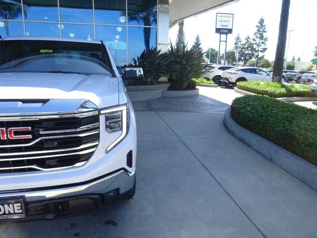 New 2026 GMC Sierra 1500 SLT AWD/4WD image 32
