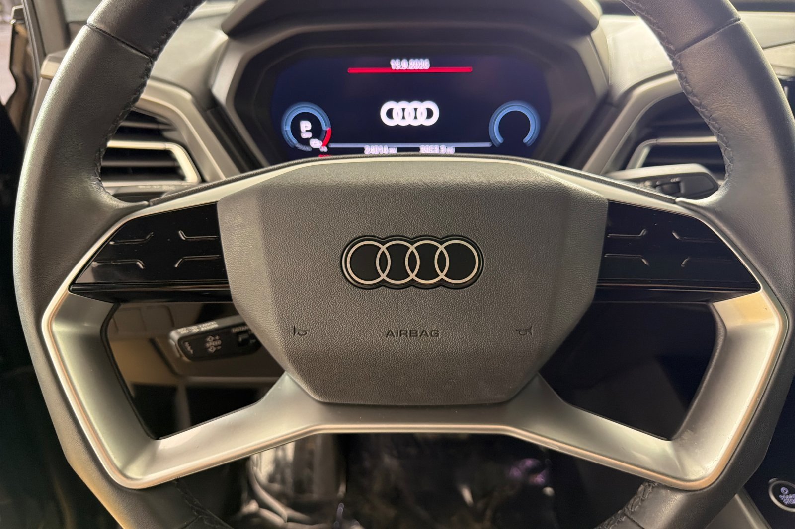 Certified 2023 Audi Q4 e-tron Premium Plus w/ Premium Plus AWD/4WD image 22