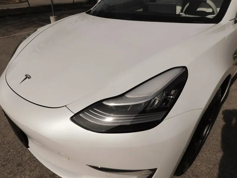 Used 2020 Tesla Model 3 Standard Range Plus image 11