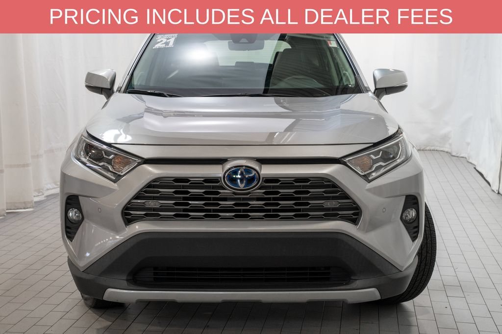 Used 2021 Toyota RAV4 Limited AWD/4WD image 2