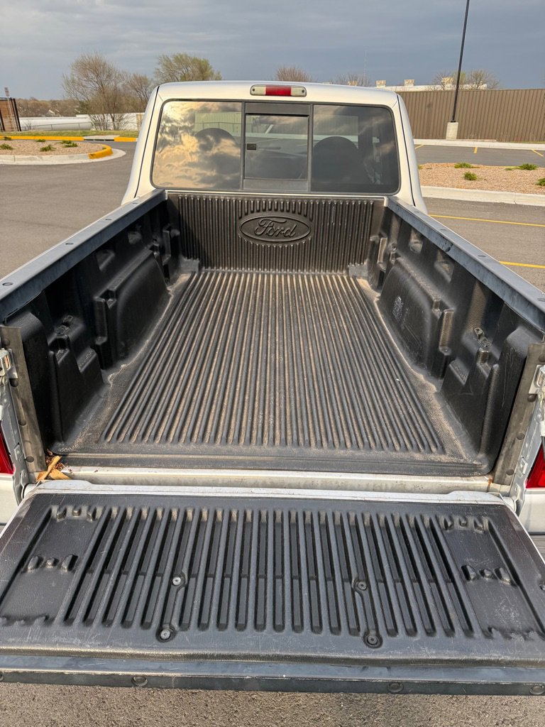 Used 2002 Ford Ranger 4x4 SuperCab image 9