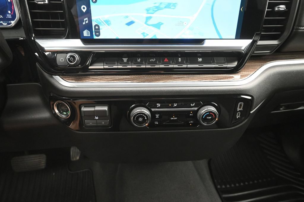 Certified 2026 Chevrolet Silverado 2500 LT AWD/4WD image 19