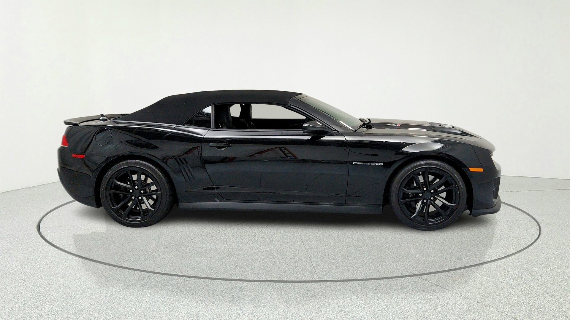 Used 2014 Chevrolet Camaro ZL1 RWD image 6