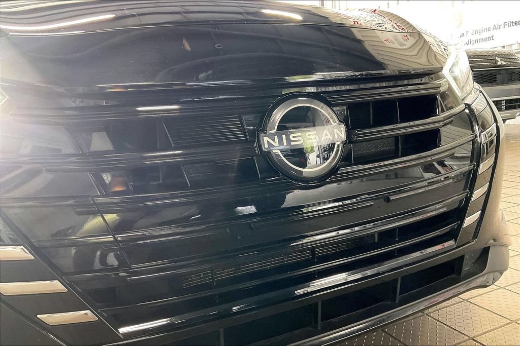 Used 2025 Nissan Versa SV FWD image 25