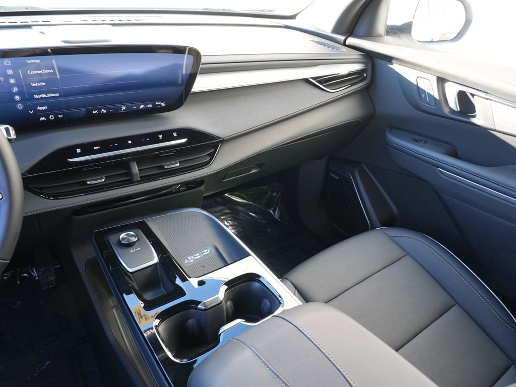 Used 2025 Buick Enclave Preferred image 21