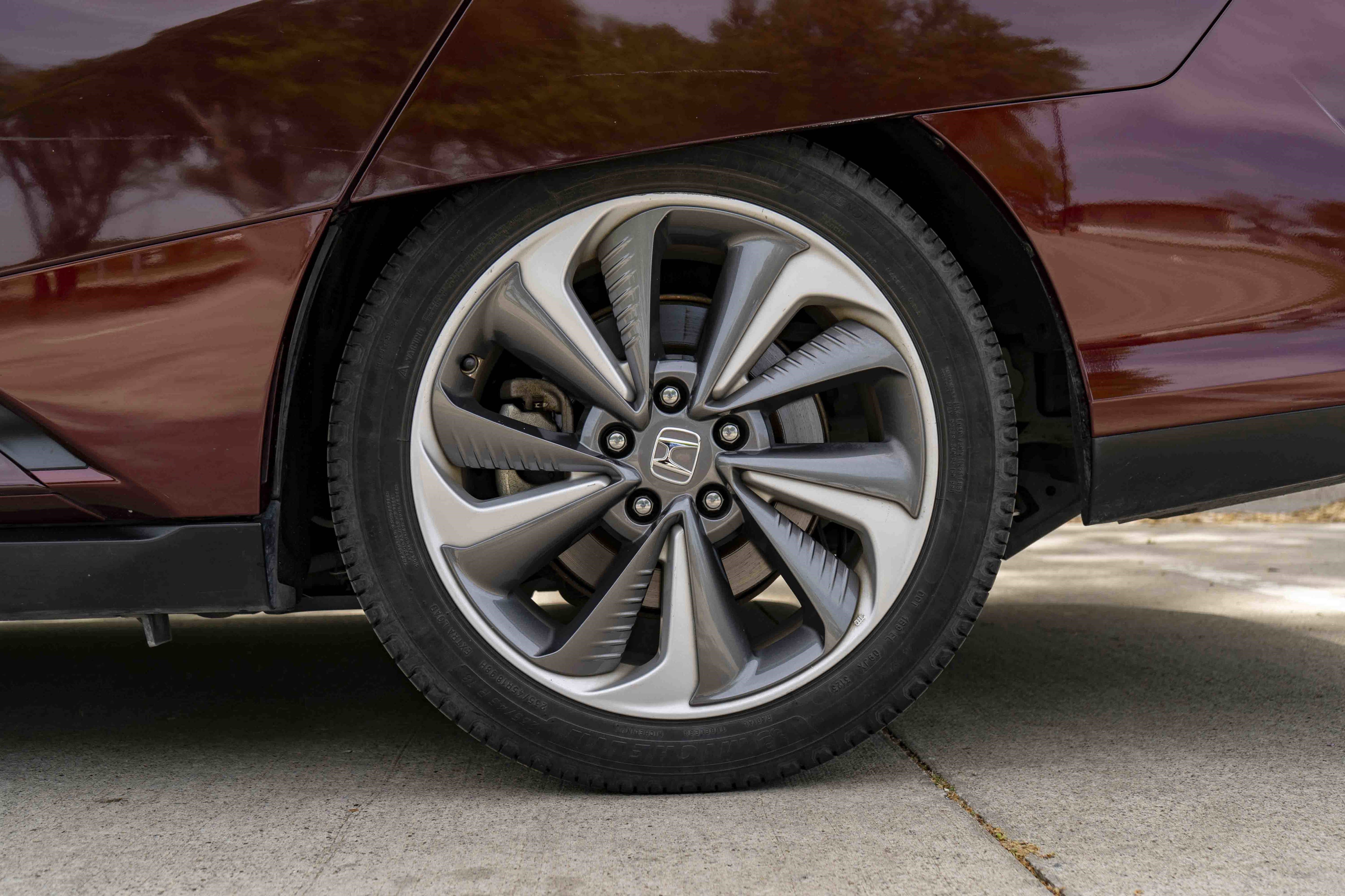 Used 2018 Honda Clarity Touring image 15