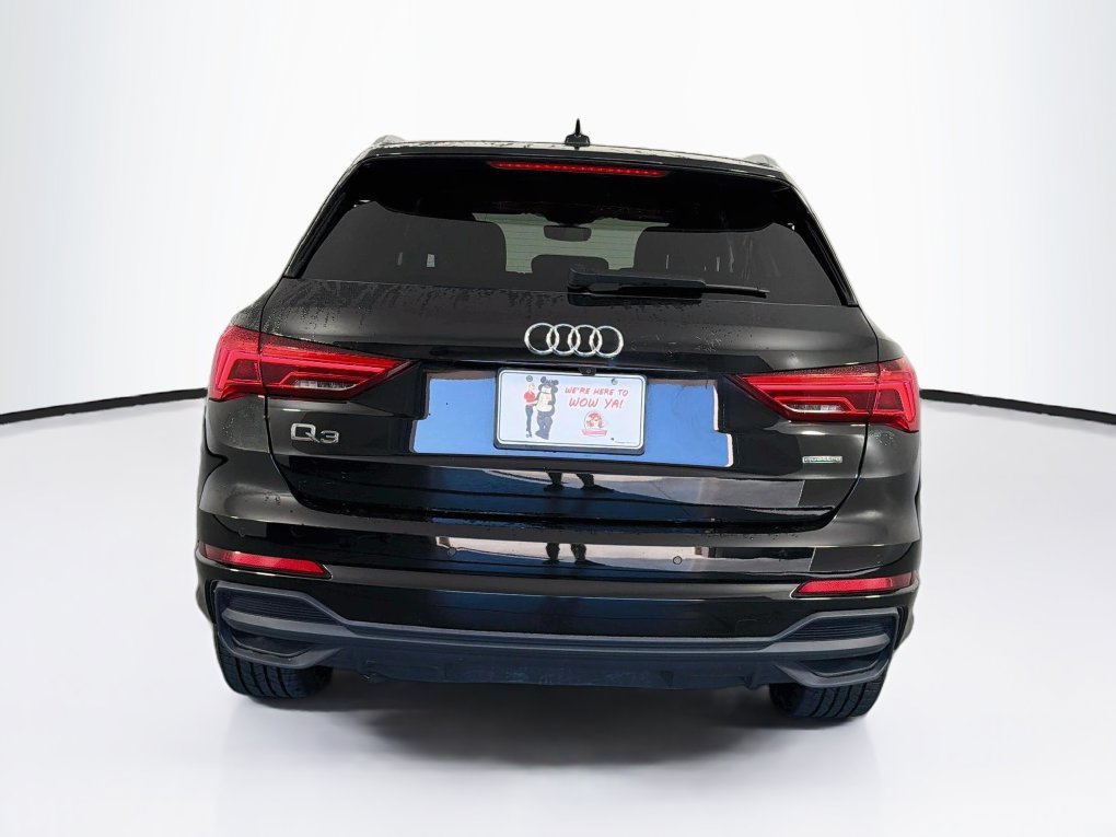 Used 2023 Audi Q3 2.0T Premium AWD/4WD image 8