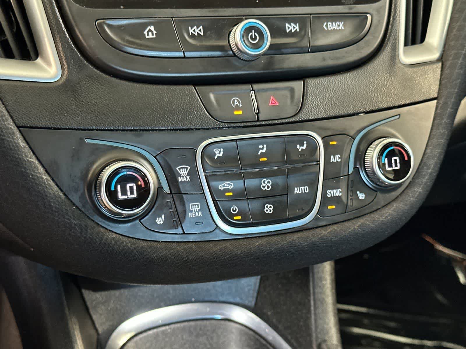 Used 2024 Chevrolet Malibu LT FWD image 20
