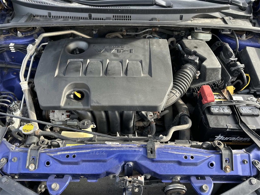 Used 2015 Toyota Corolla S image 11