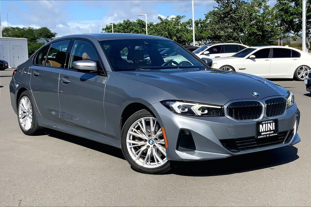 Used 2023 BMW 330i Sedan w/ Parking Assistance Package