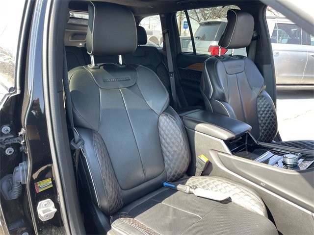 Used 2022 Jeep Grand Cherokee Summit image 25