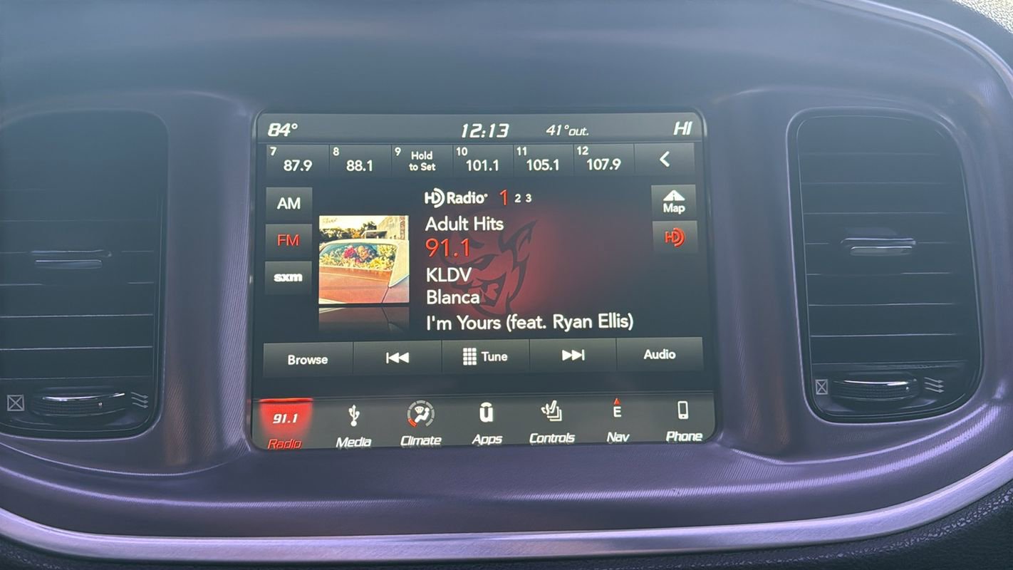 Used 2019 Dodge Charger SXT w/ Blacktop Package image 22