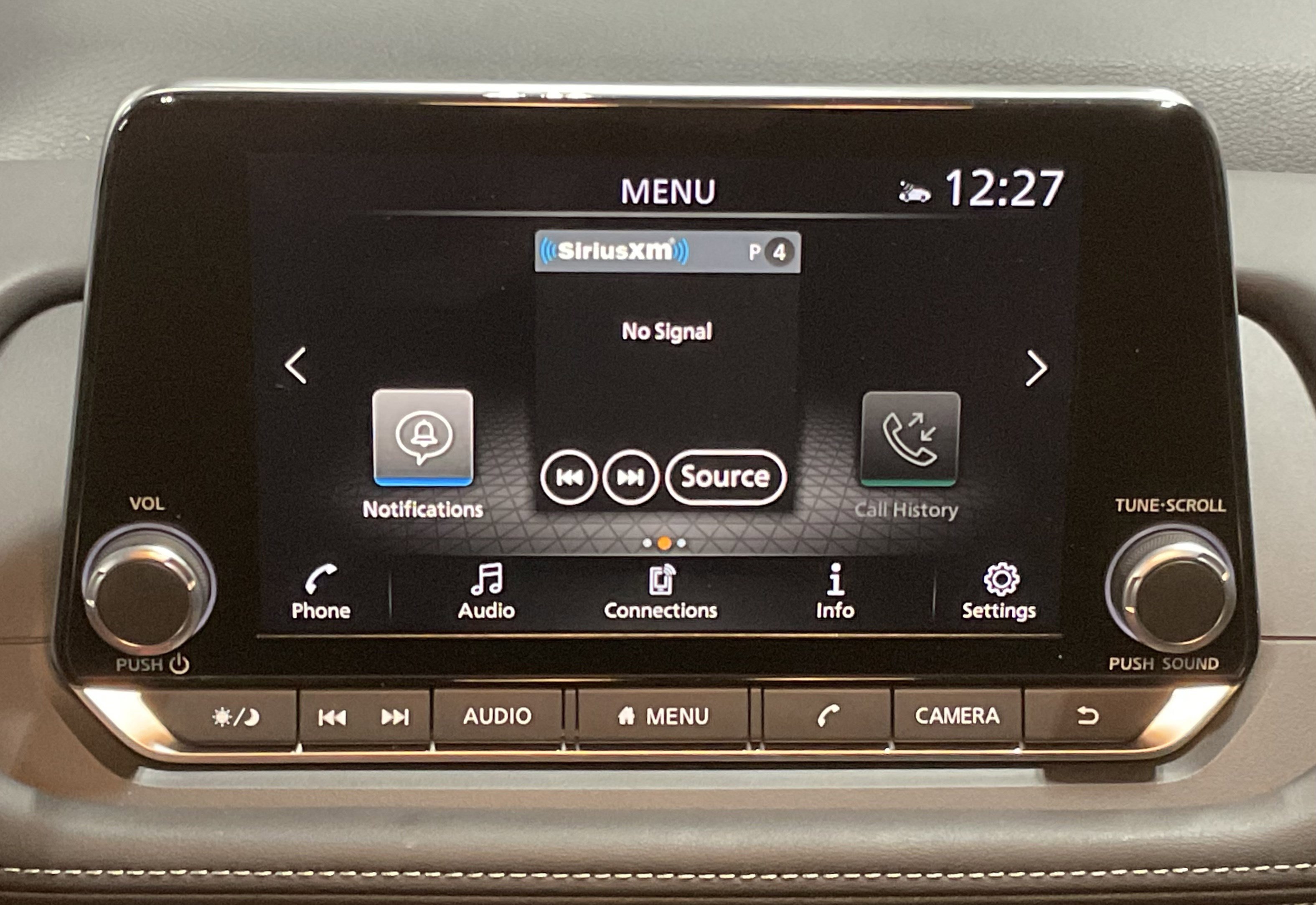 Used 2026 Nissan Rogue SV w/ SV Premium Package image 14