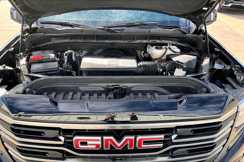 Used 2025 GMC Sierra 1500 AT4 w/ AT4 Premium Package image 12