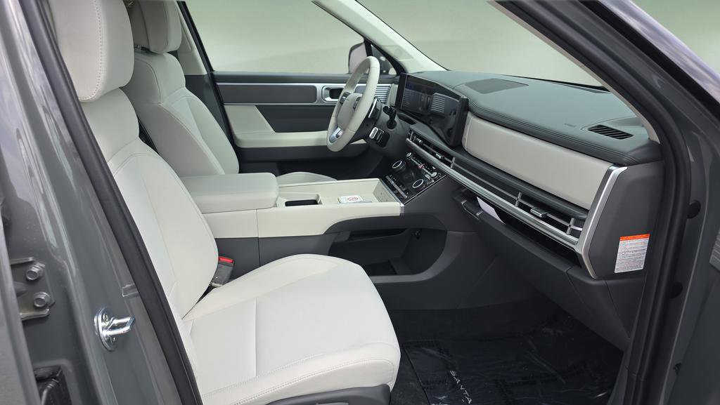 New 2026 Hyundai Santa Fe SE FWD image 13