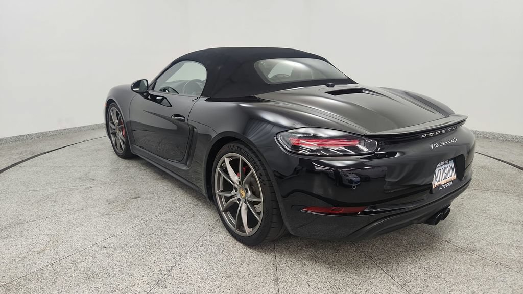 Used 2018 Porsche 718 Boxster S RWD image 43