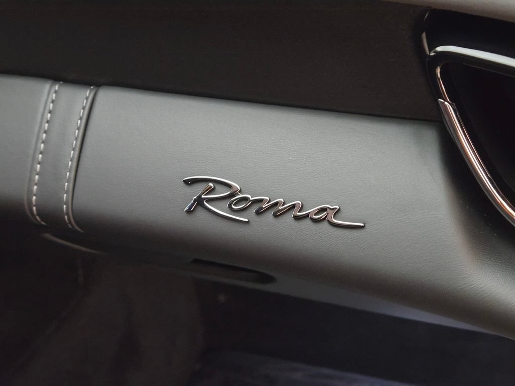 Used 2022 Ferrari Roma RWD image 29