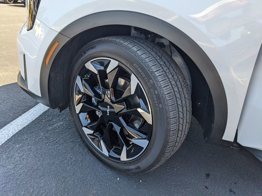 Certified 2024 Kia Sorento EX w/ Panoramic Sunroof Package image 37