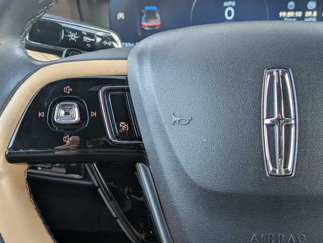 Used 2023 Lincoln Corsair Reserve w/ Equipment Group 201A FWD image 20