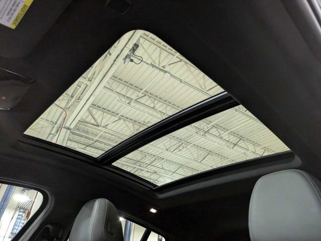 Used 2023 BMW X4 M40i w/ Premium Package AWD/4WD image 22