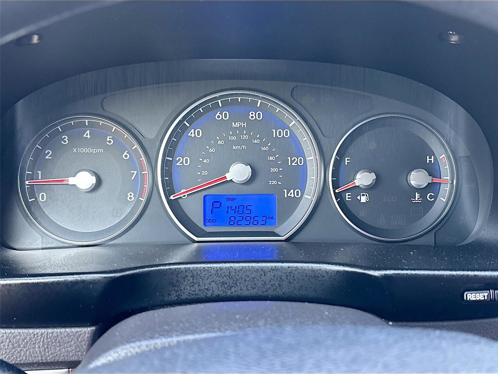 Used 2011 Hyundai Santa Fe GLS image 13