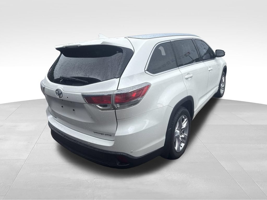 Used 2015 Toyota Highlander Limited AWD/4WD image 8