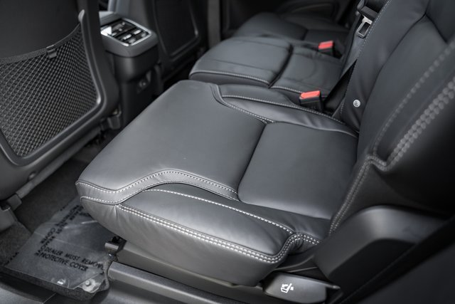 New 2026 Volvo XC90 B6 Ultra image 29