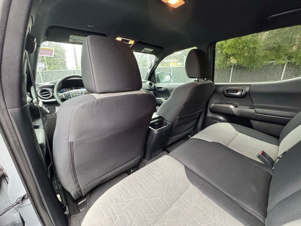 Used 2021 Toyota Tacoma TRD Off-Road w/ Technology Package image 9