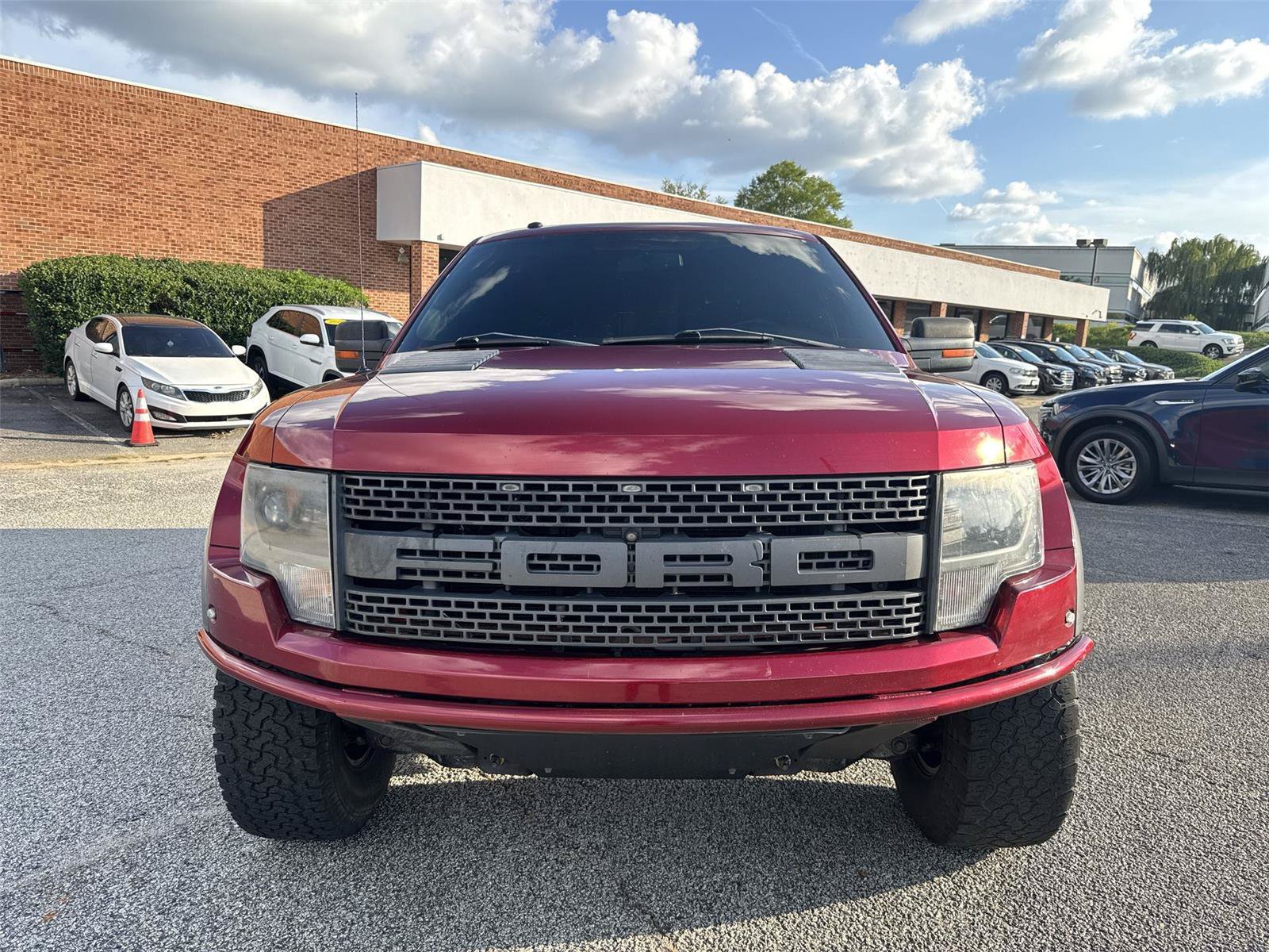 Used 2014 Ford F150 Raptor w/ Equipment Group 801A Luxury AWD/4WD image 2