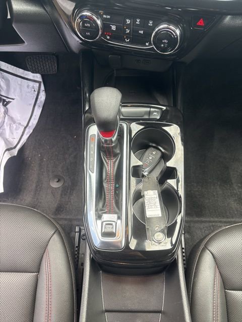 Used 2024 Chevrolet Trax RS w/ Sunroof Package image 17