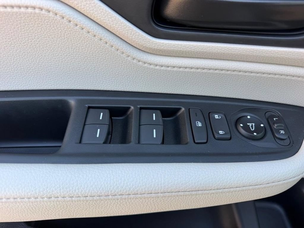 New 2027 Honda Odyssey EX-L image 21
