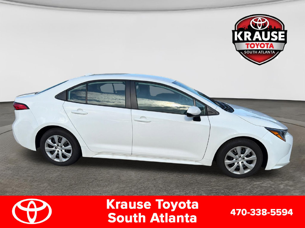 Used 2026 Toyota Corolla LE FWD image 4