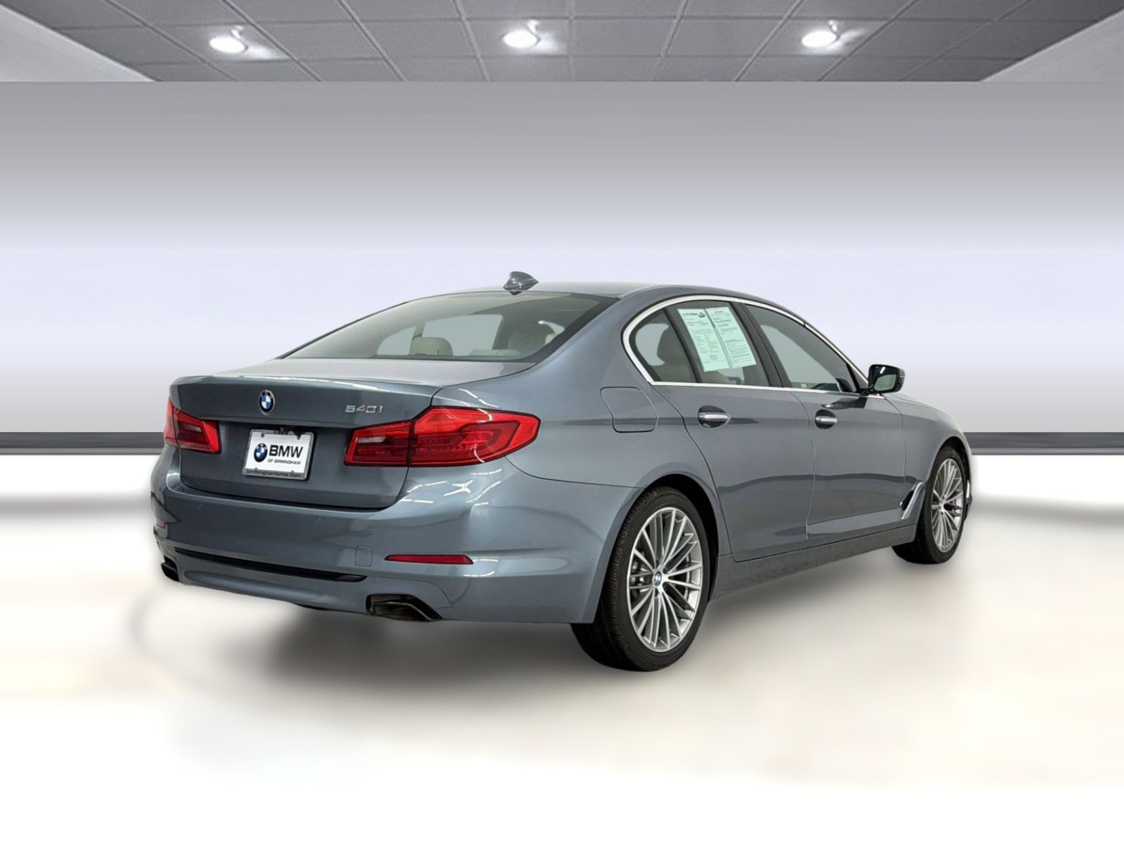 Used 2018 BMW 540i RWD image 9