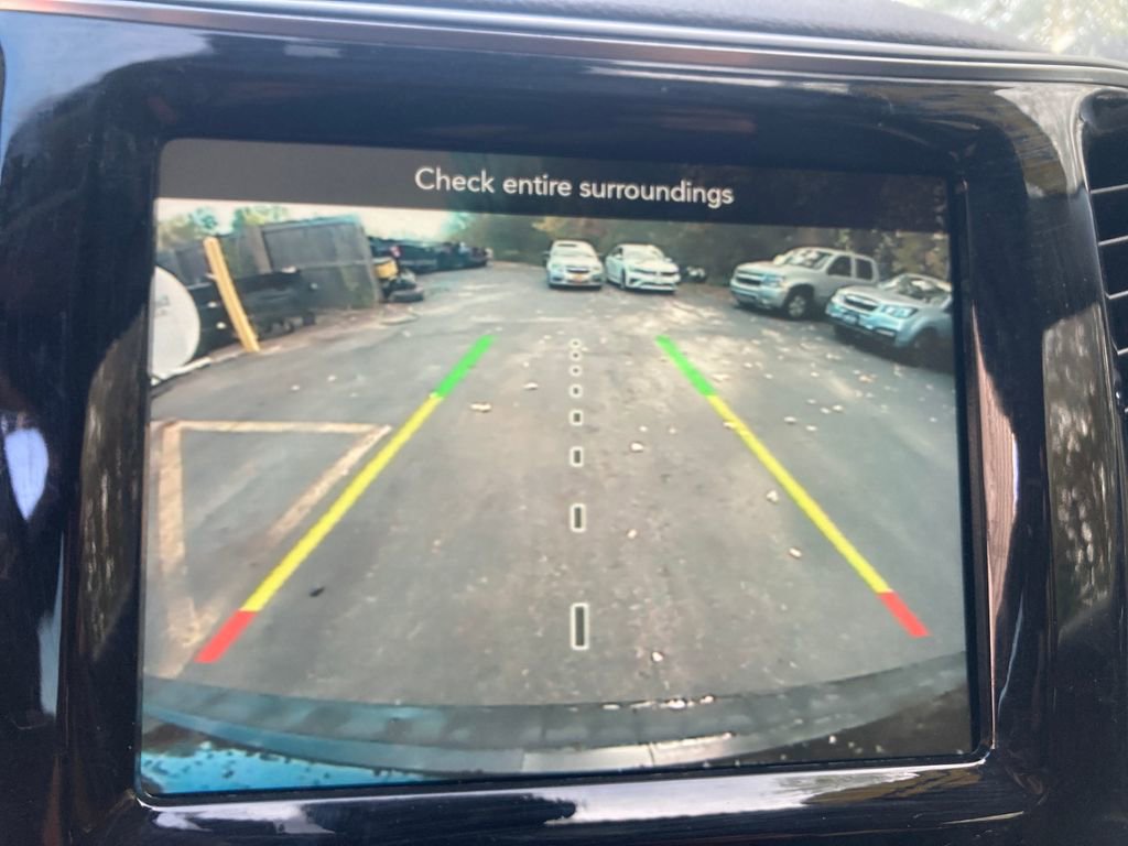 Used 2021 Jeep Cherokee Limited image 24