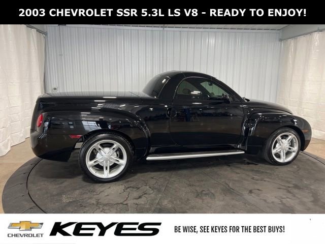 Used 2003 Chevrolet SSR w/ Preferred Equipment Group image 10