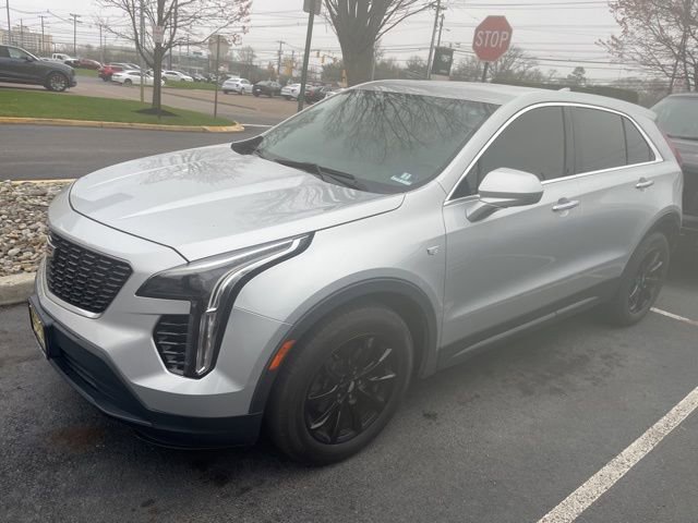 Used 2019 Cadillac XT4 Luxury image 1