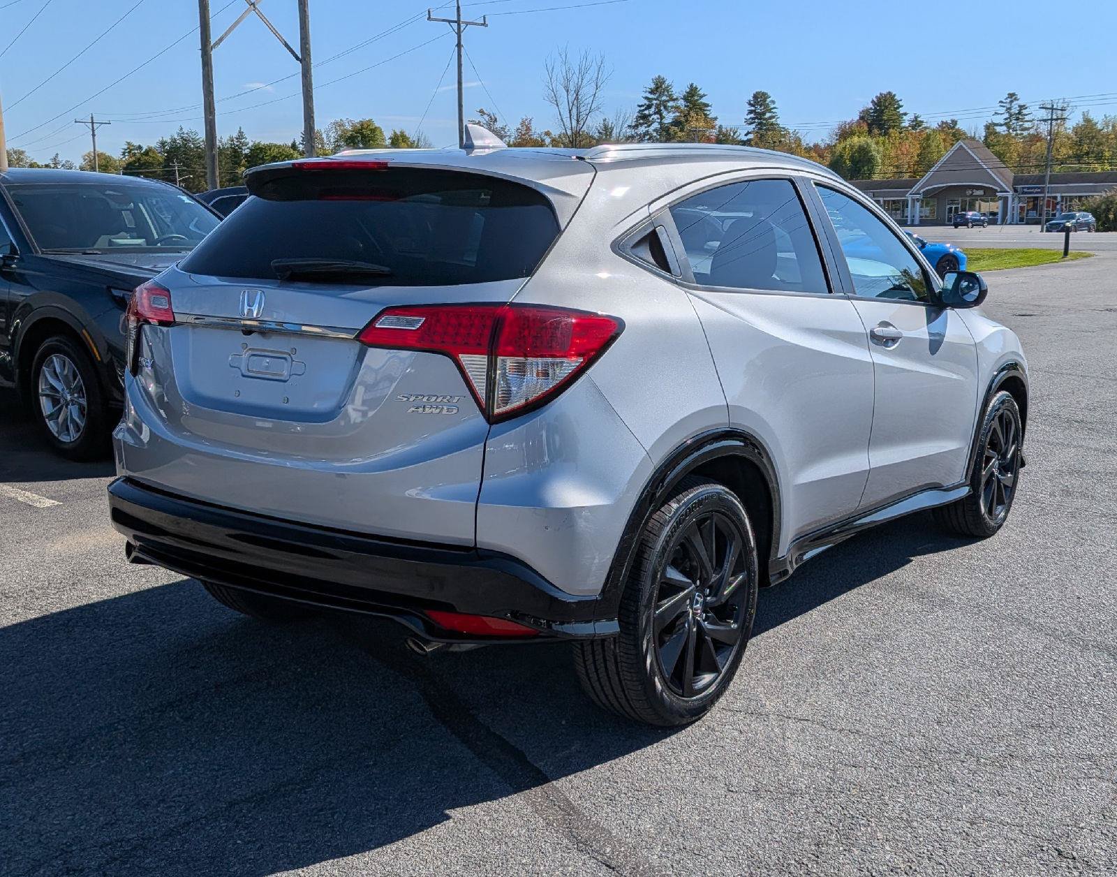 Certified 2022 Honda HR-V Sport image 8