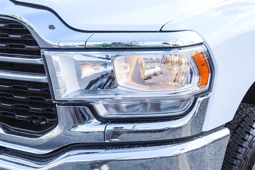 Used 2023 RAM 2500 Big Horn w/ Cold Weather Group image 8