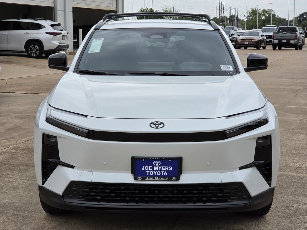 New 2026 Toyota C-HR AWD/4WD image 3