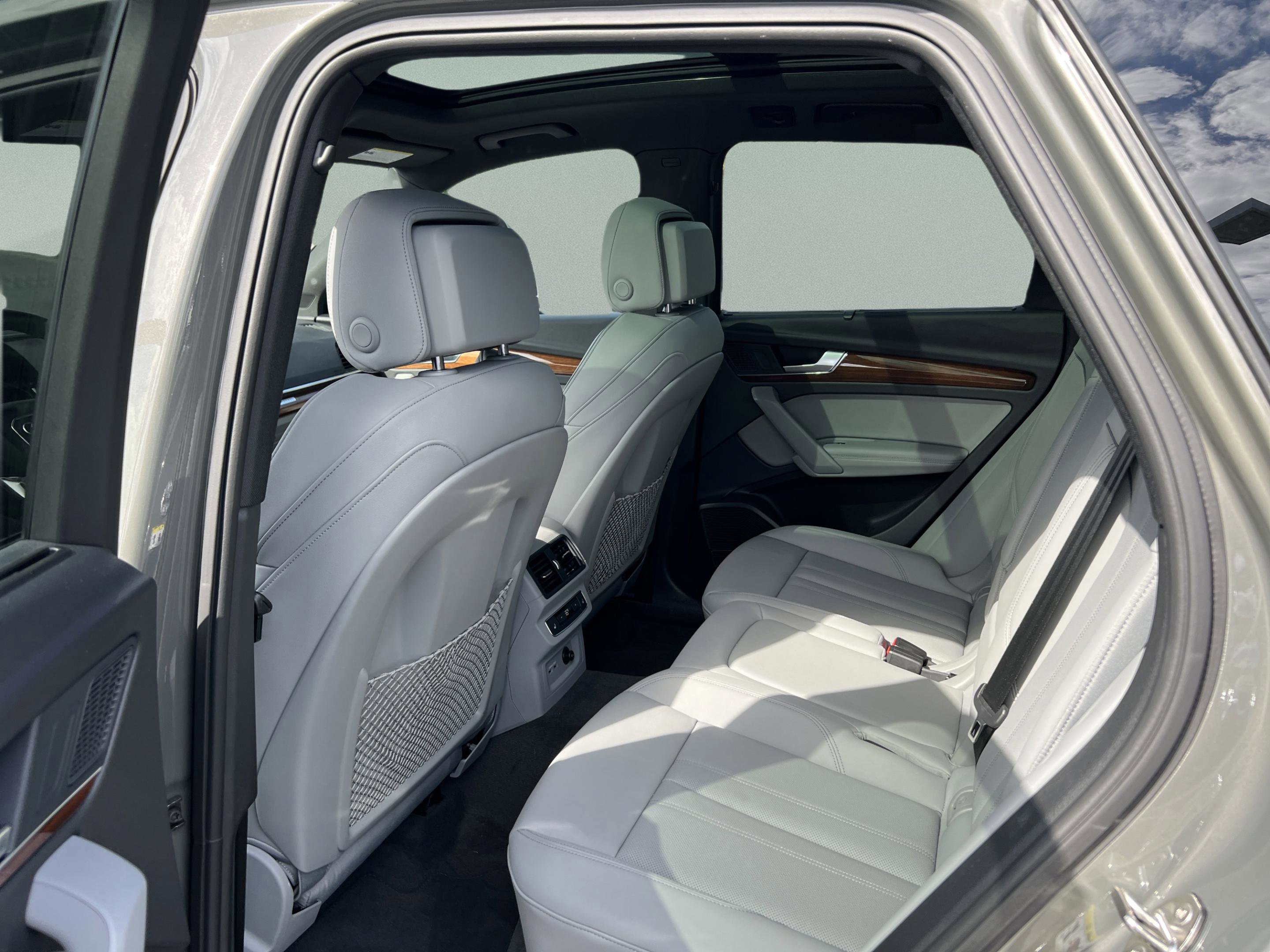 Used 2024 Audi Q5 e Prestige image 21