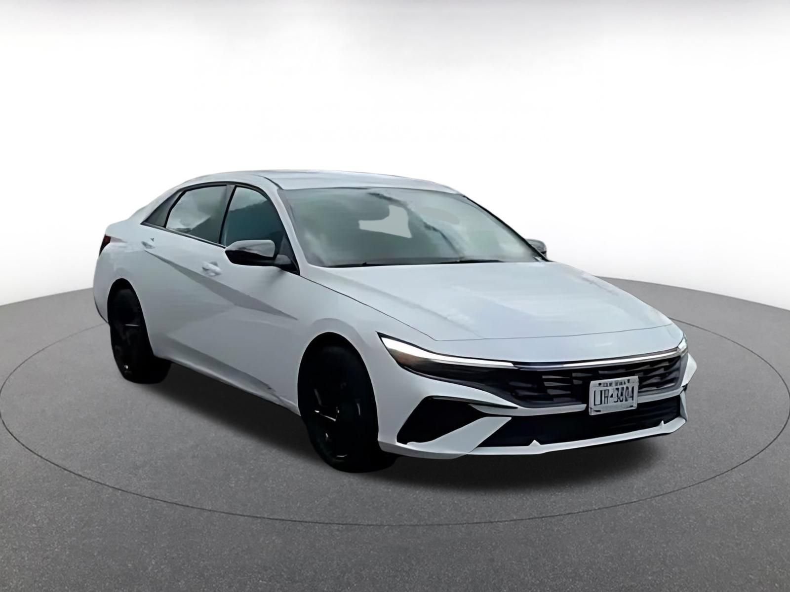 Used 2026 Hyundai Elantra Sport FWD video 2