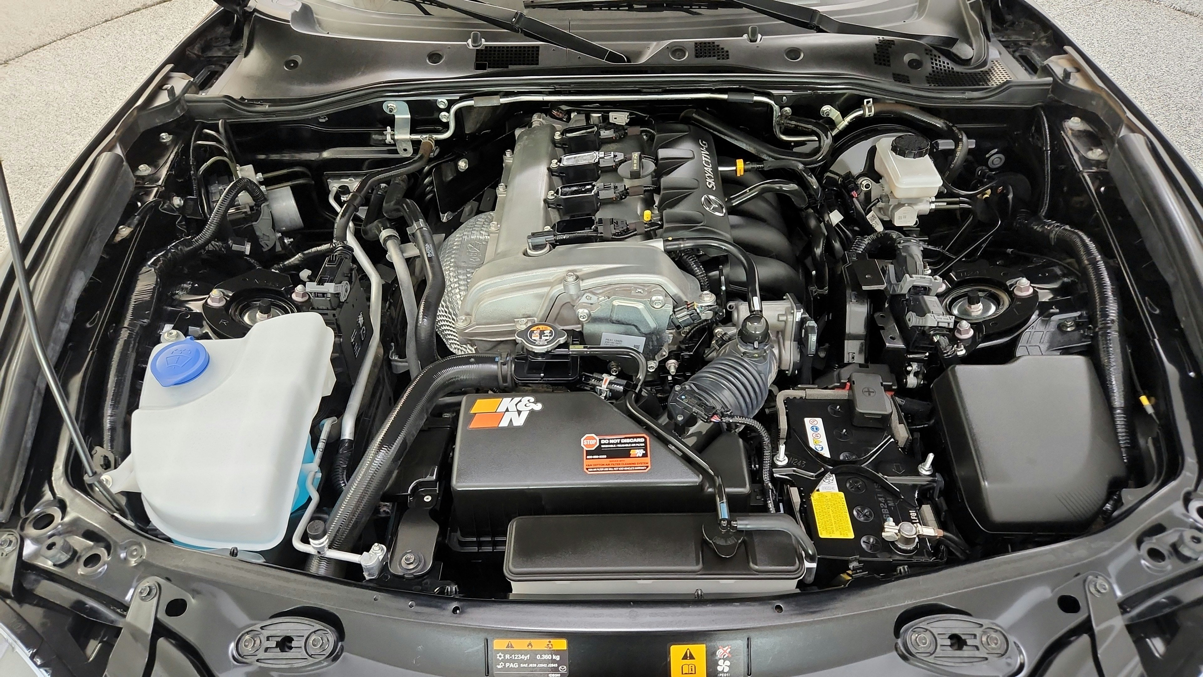 Used 2024 MAZDA MX-5 Miata Sport RWD image 28