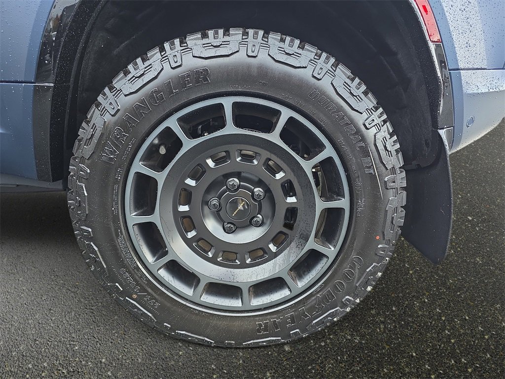 New 2026 Land Rover Defender 110 OCTA image 36