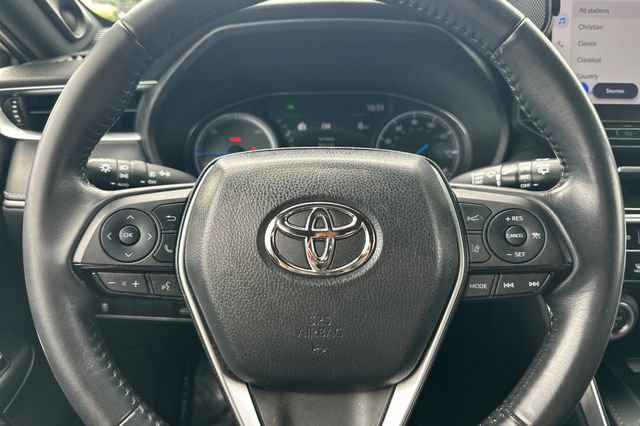 Used 2023 Toyota Venza XLE AWD/4WD image 28