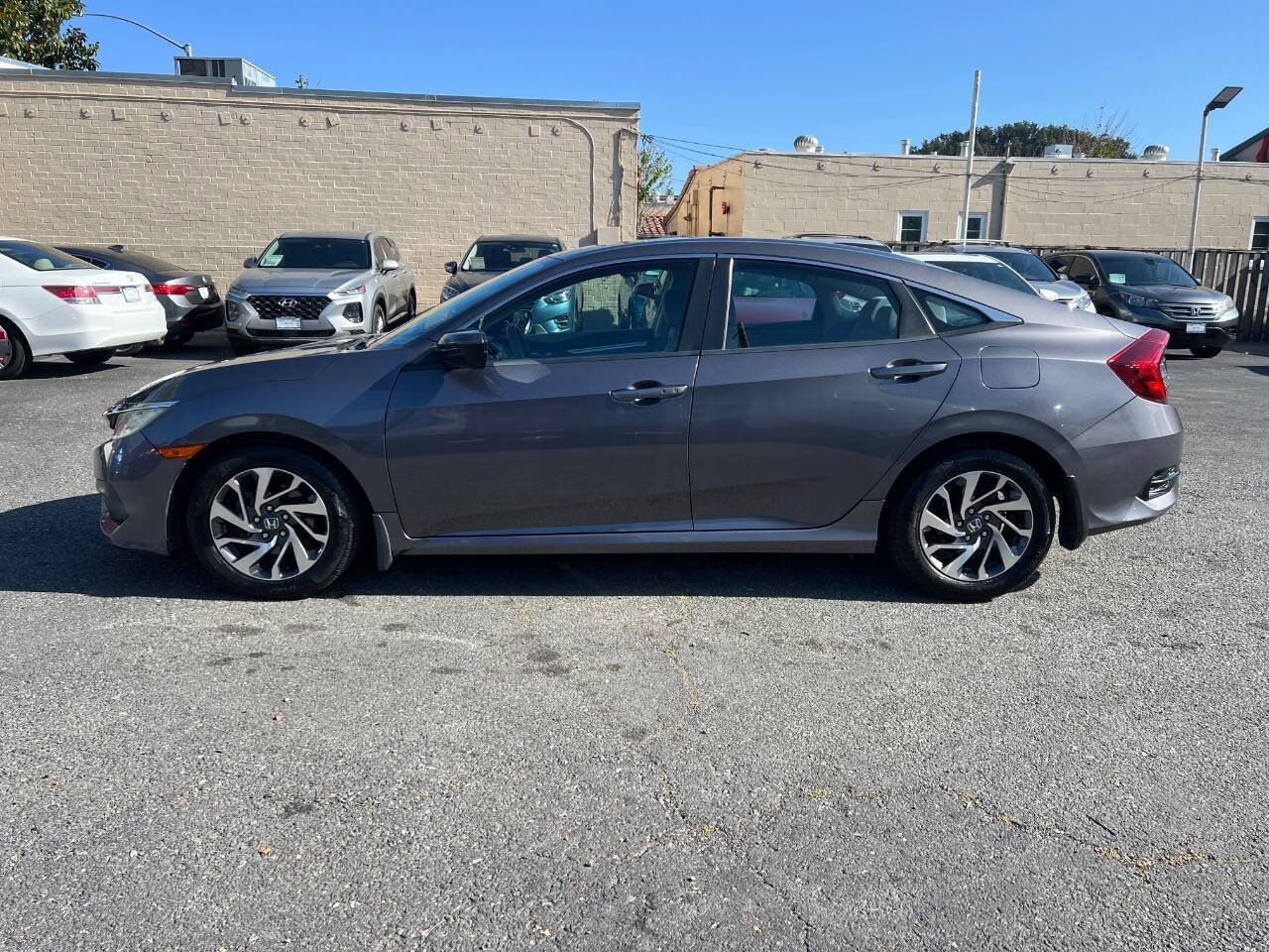 Used 2016 Honda Civic EX image 6